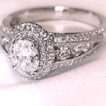 Oval Halo with split shank